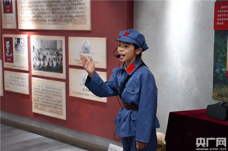 纸托盘奥柏包装:“红娃讲解团”让红色基因代代相传